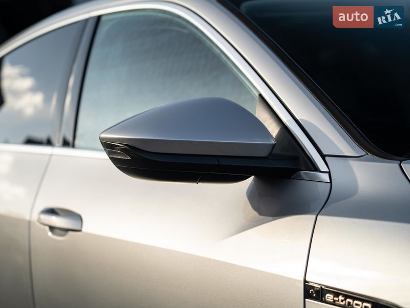 Внедорожник / Кроссовер Audi e-tron Sportback 2020 в Черновцах