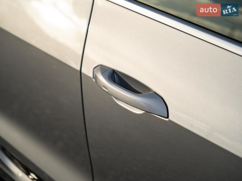 Внедорожник / Кроссовер Audi e-tron Sportback 2020 в Черновцах