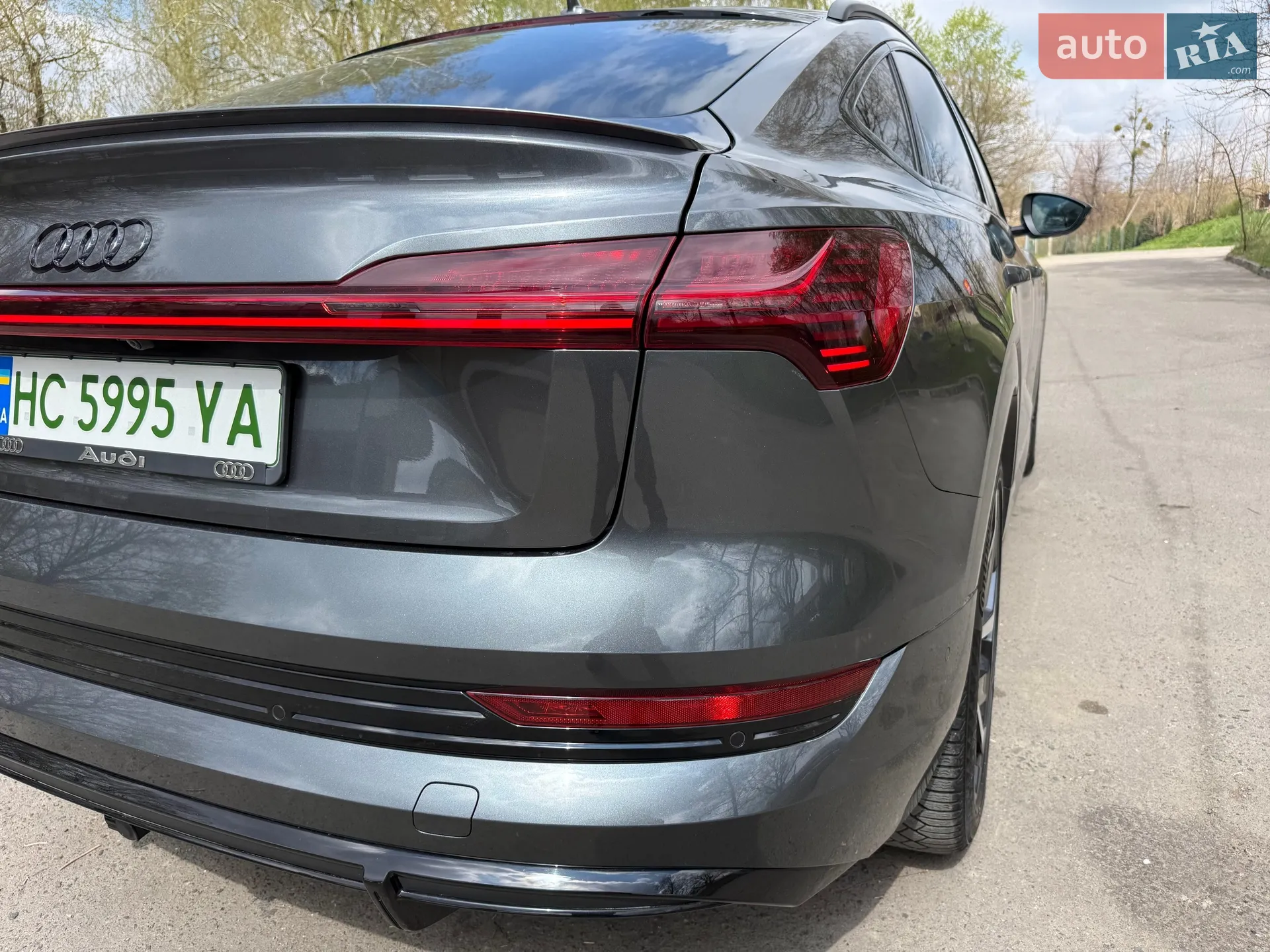 2022 Audi e-tron Sportback - мініатюра 34