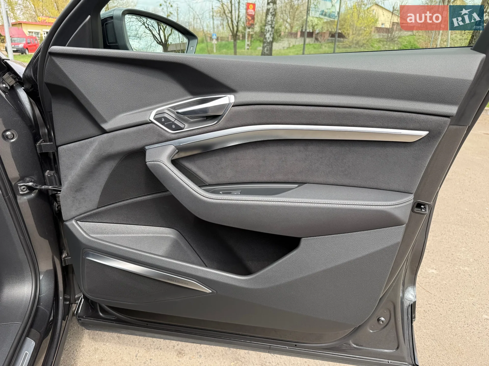 2022 Audi e-tron Sportback - мініатюра 101