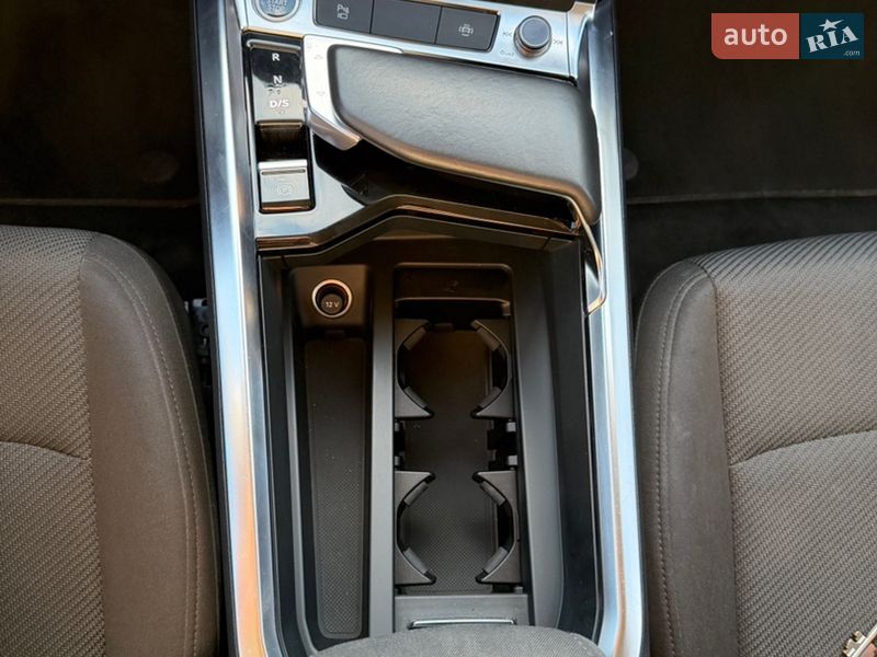 Внедорожник / Кроссовер Audi e-tron Sportback 2020 в Львове