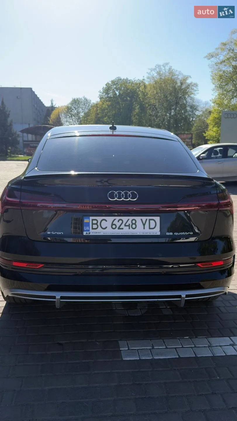 2020 Audi e-tron Sportback - мініатюра 9