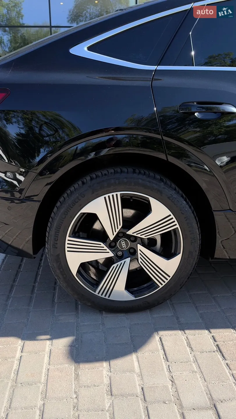 2020 Audi e-tron Sportback - мініатюра 13