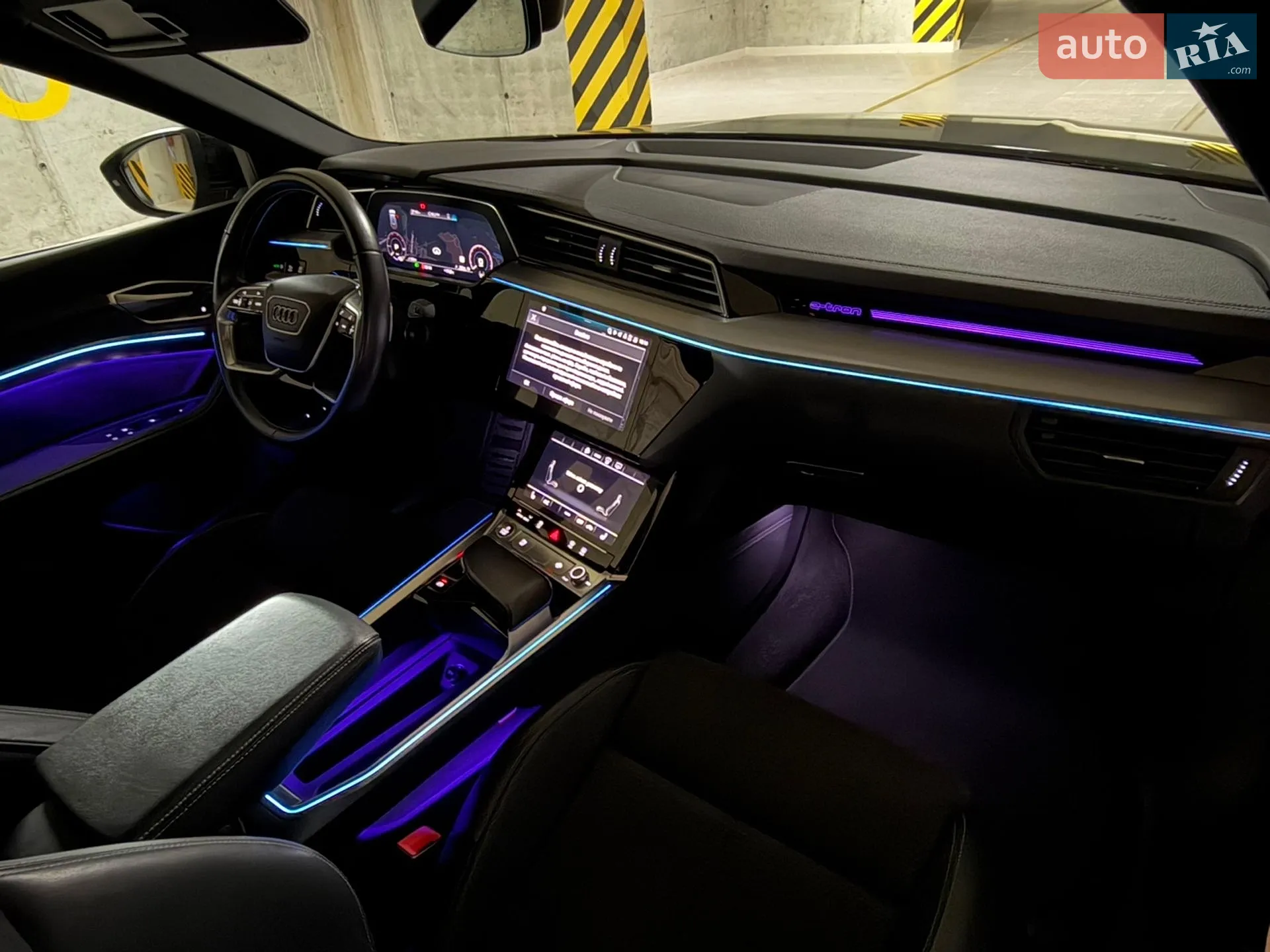 2020 Audi e-tron Sportback - мініатюра 24