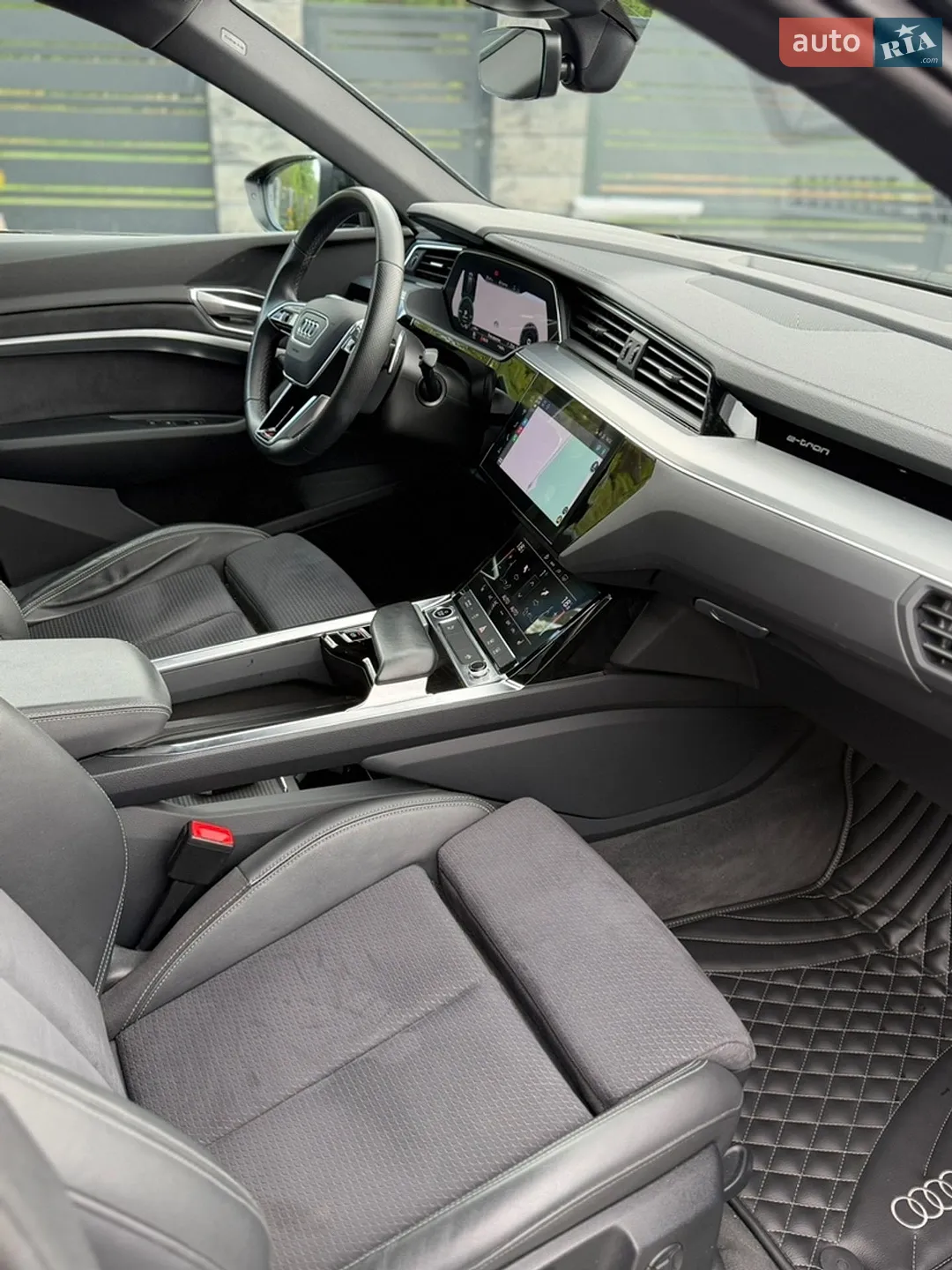 2022 Audi e-tron Sportback - мініатюра 9