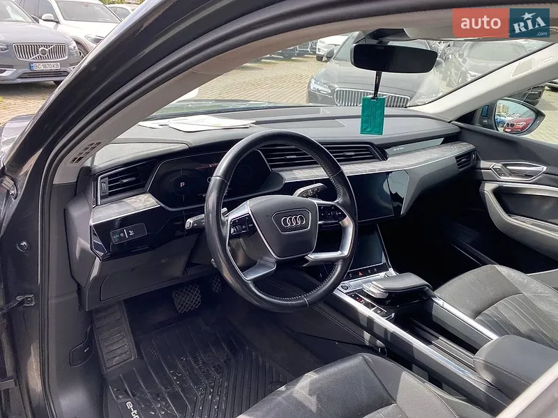 Audi e-tron Sportback 2021 VIN WA12AAGE2MB012331 фото оголошення 10 з 59