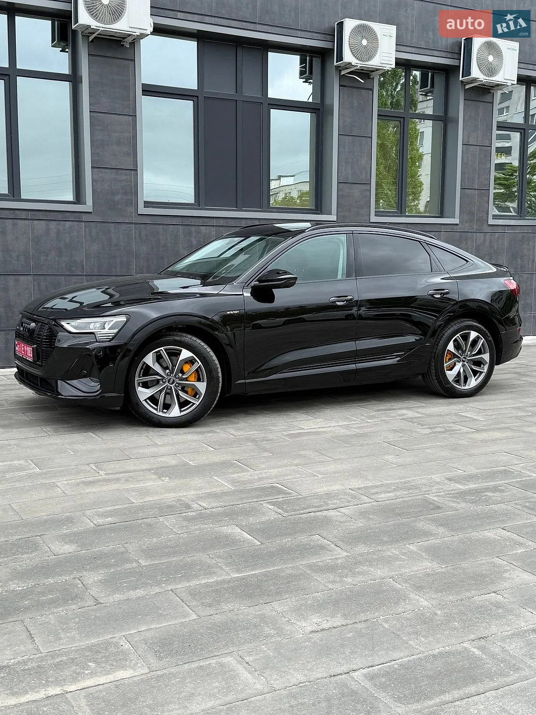 2022 Audi e-tron Sportback - мініатюра 5