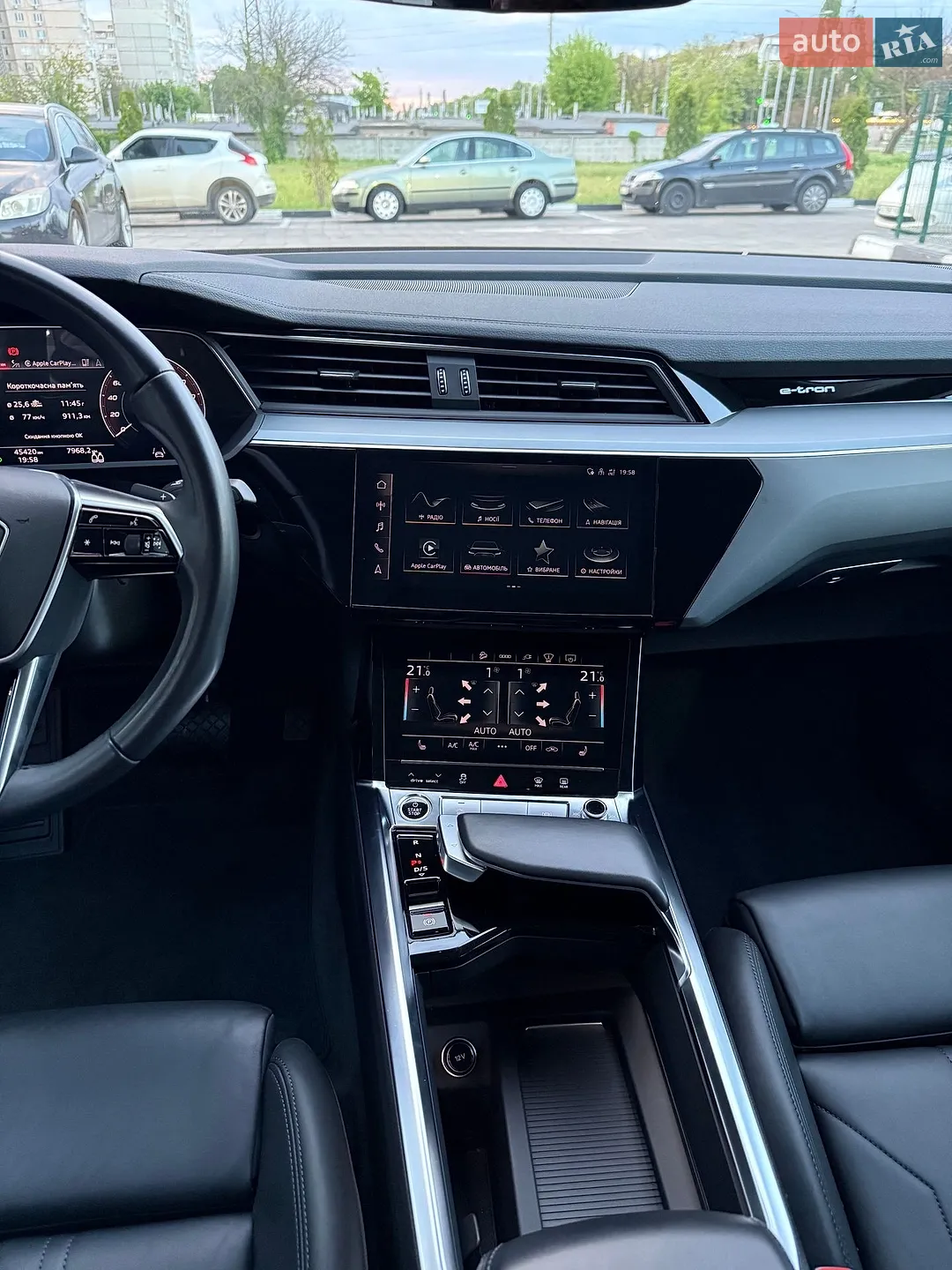 2022 Audi e-tron Sportback - мініатюра 44