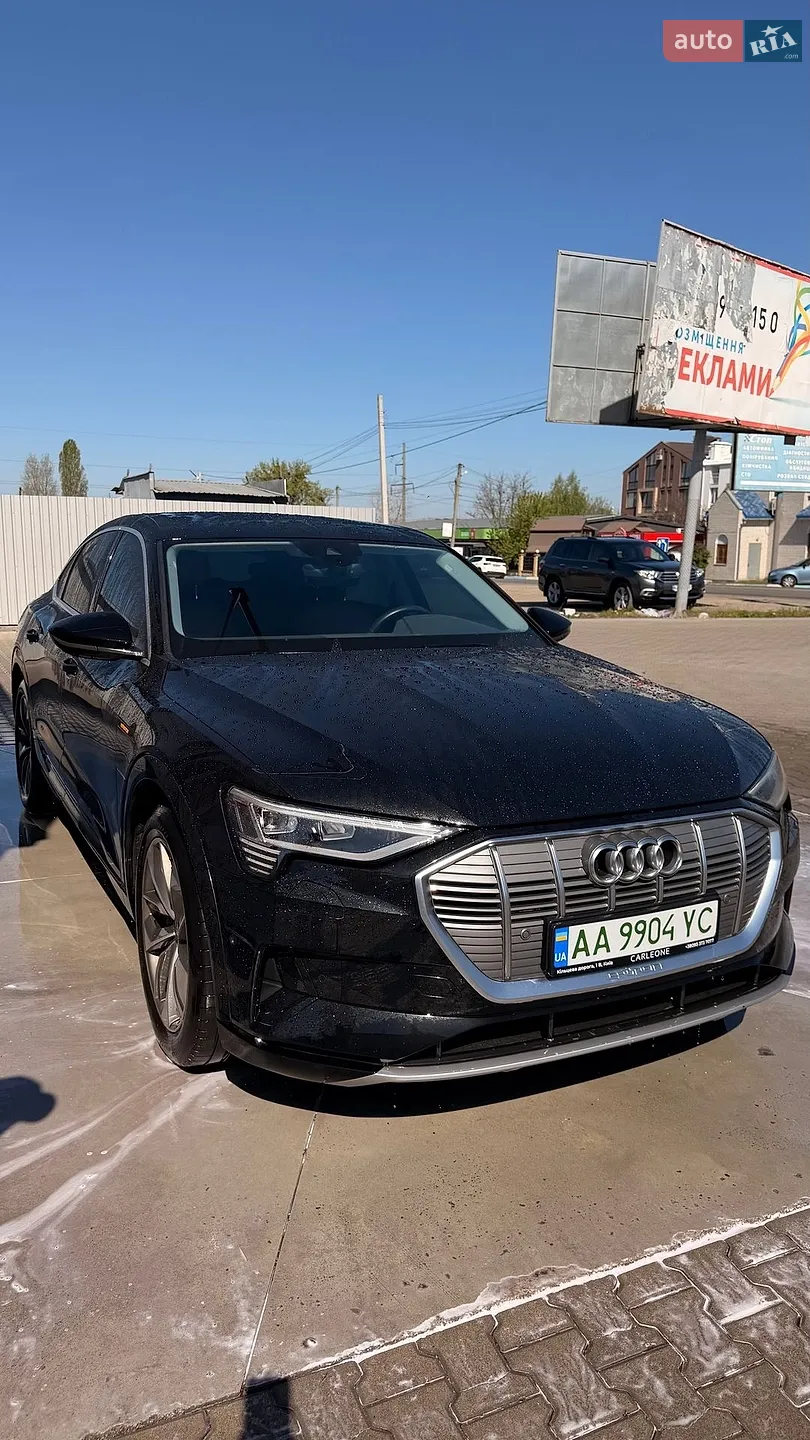 2020 Audi e-tron Sportback - мініатюра 19