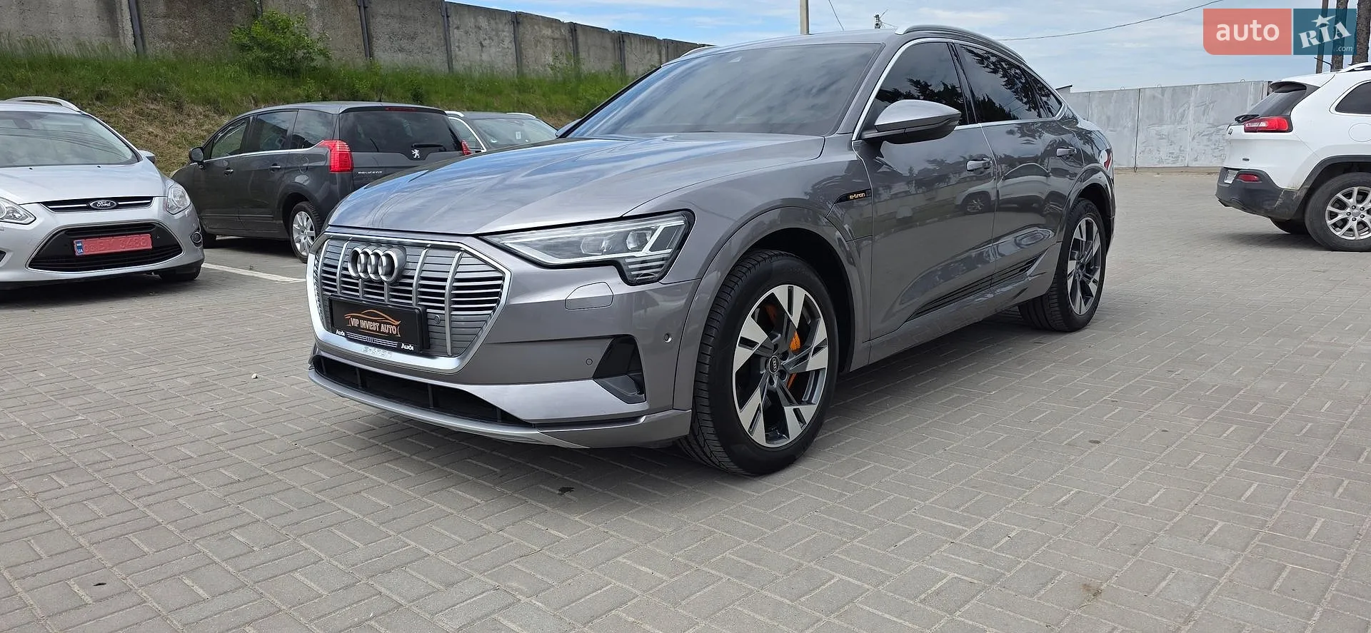 2020 Audi e-tron Sportback - мініатюра 3
