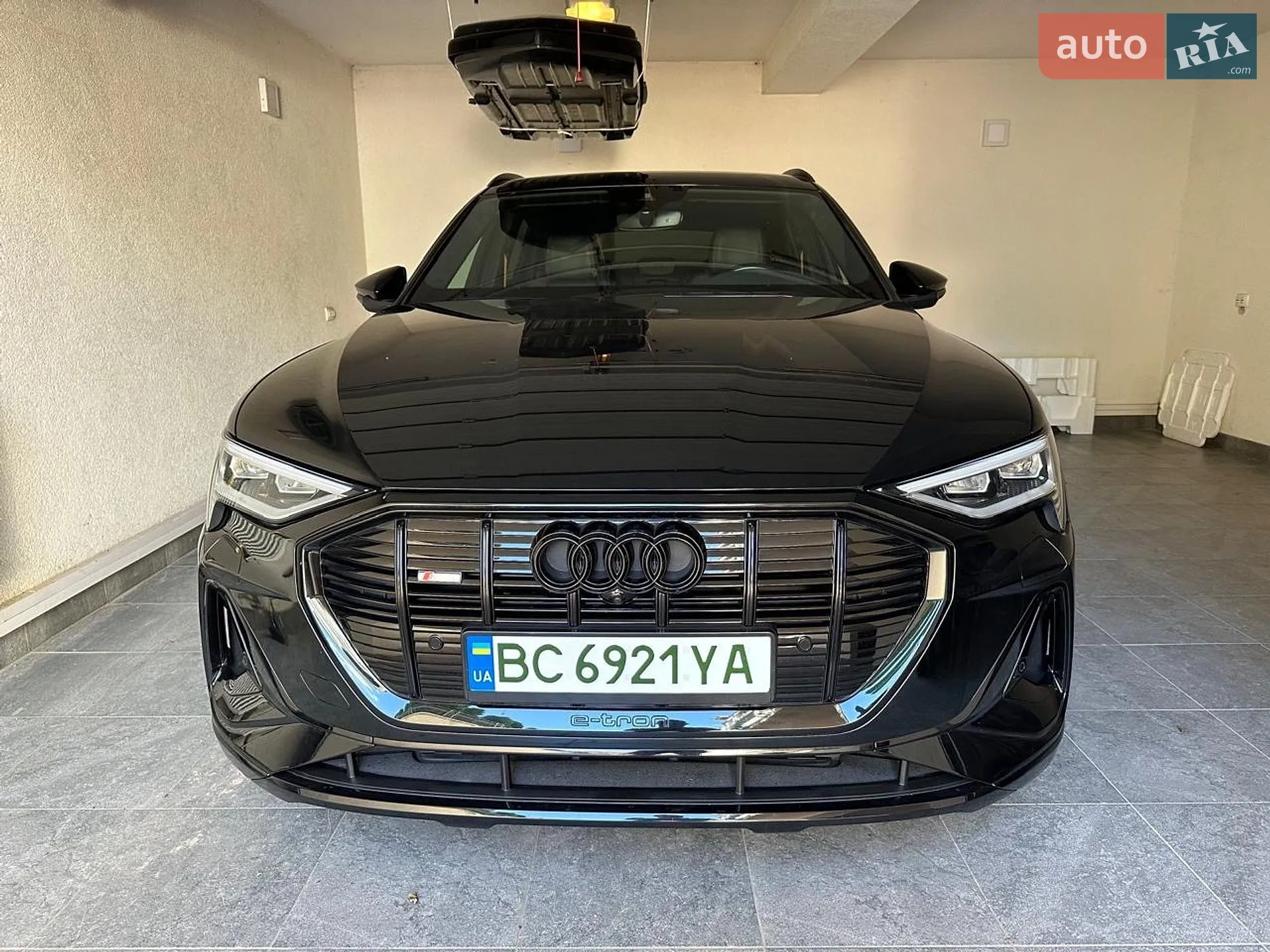Audi e-tron Sportback 2022 VIN WAUZZZGE2NB022027 фото оголошення 2 з 9