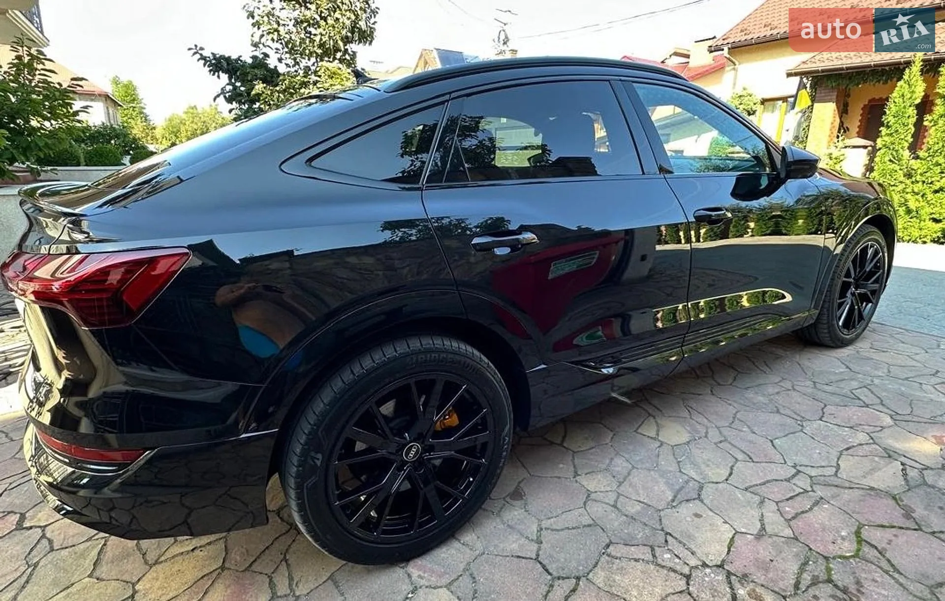 Audi e-tron Sportback 2022 VIN WAUZZZGE2NB022027 фото оголошення 3 з 9