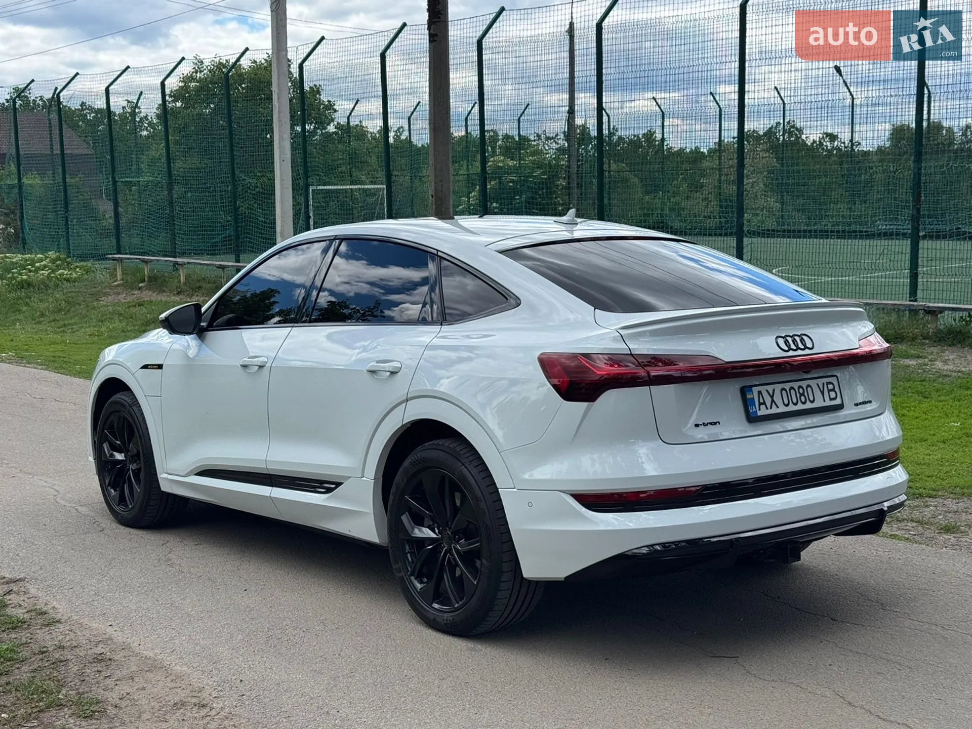 2020 Audi e-tron Sportback - мініатюра 7