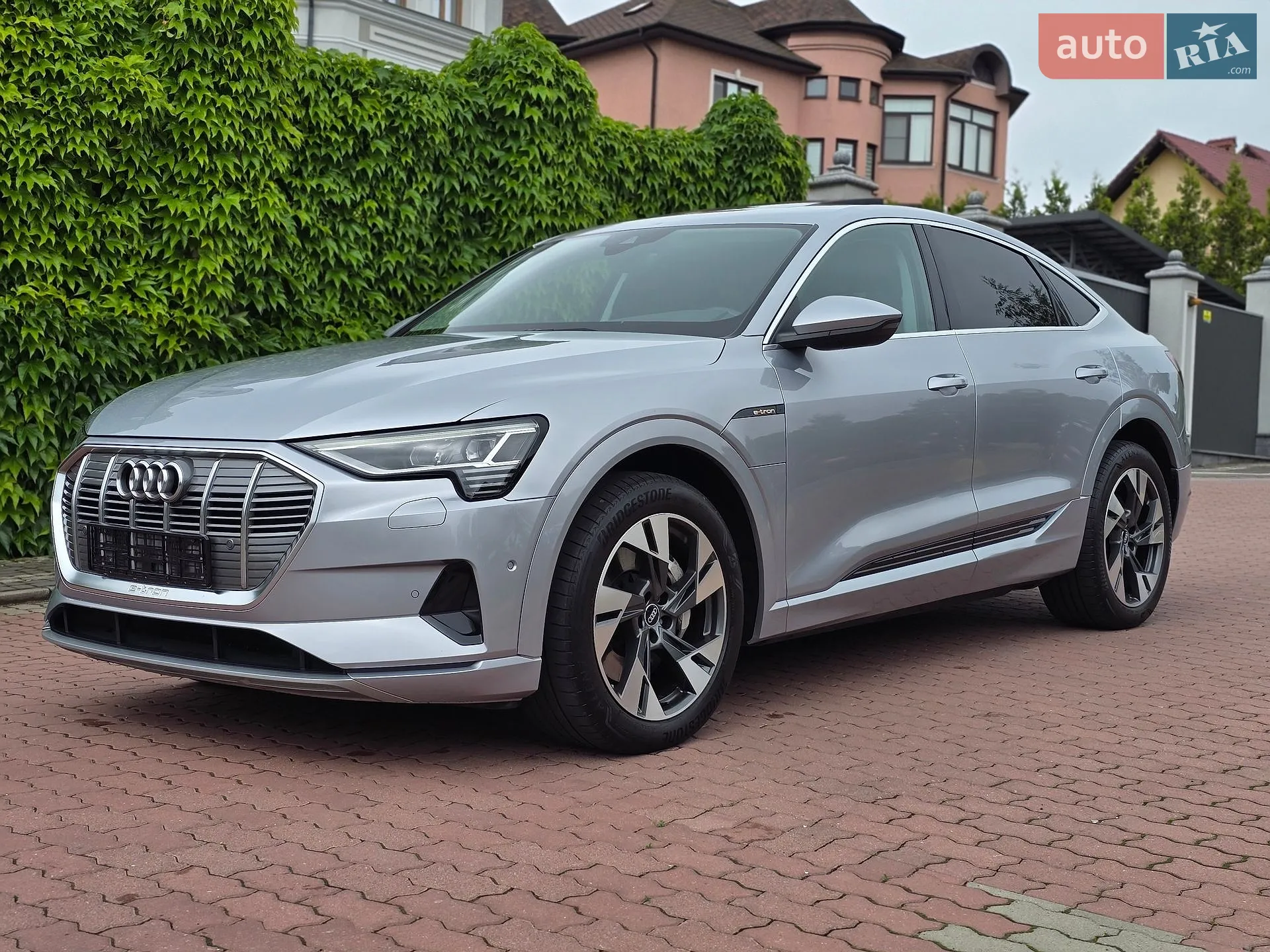 2020 Audi e-tron Sportback - мініатюра 14