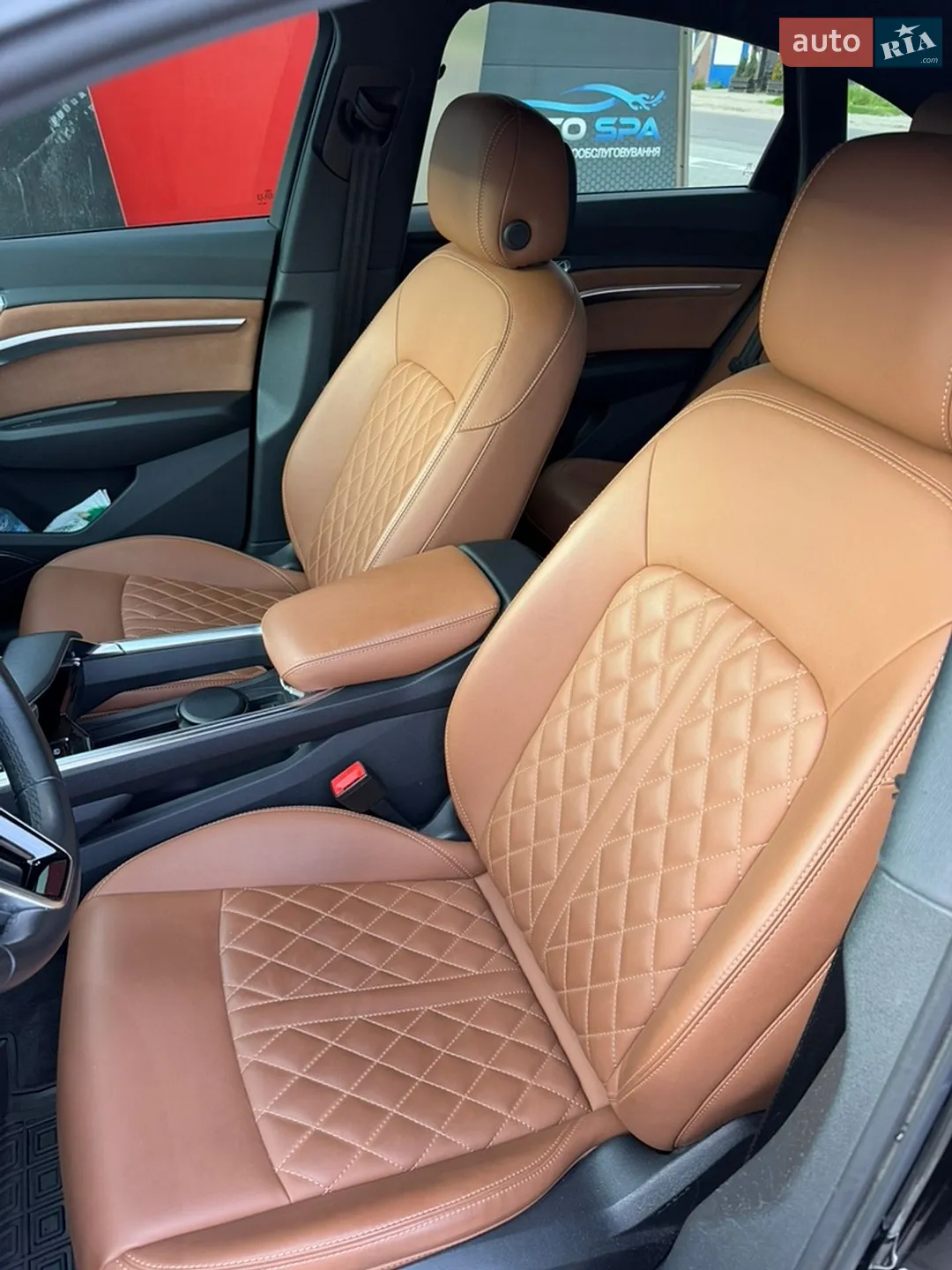 2022 Audi e-tron Sportback - мініатюра 15