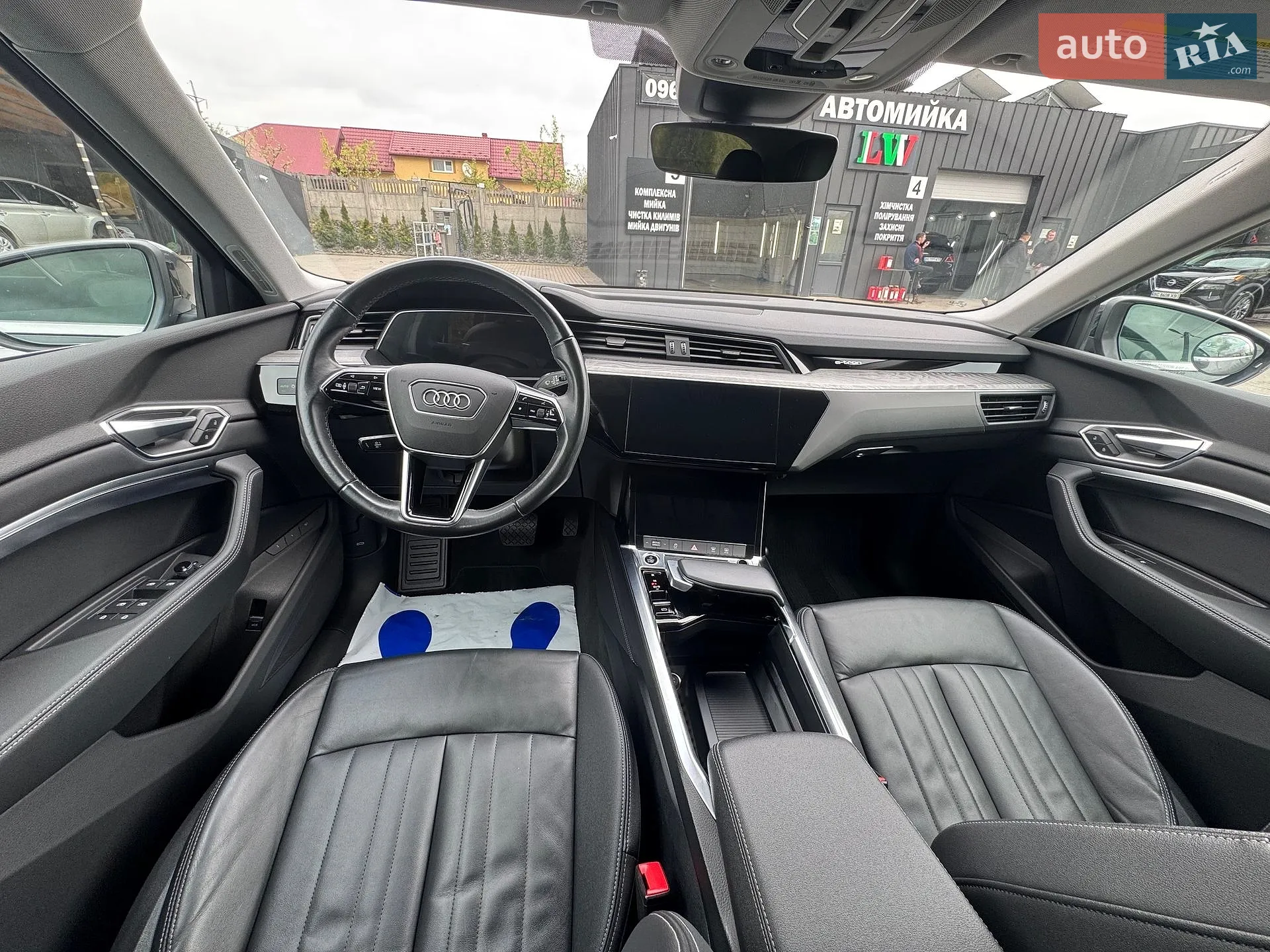2022 Audi e-tron Sportback - мініатюра 18
