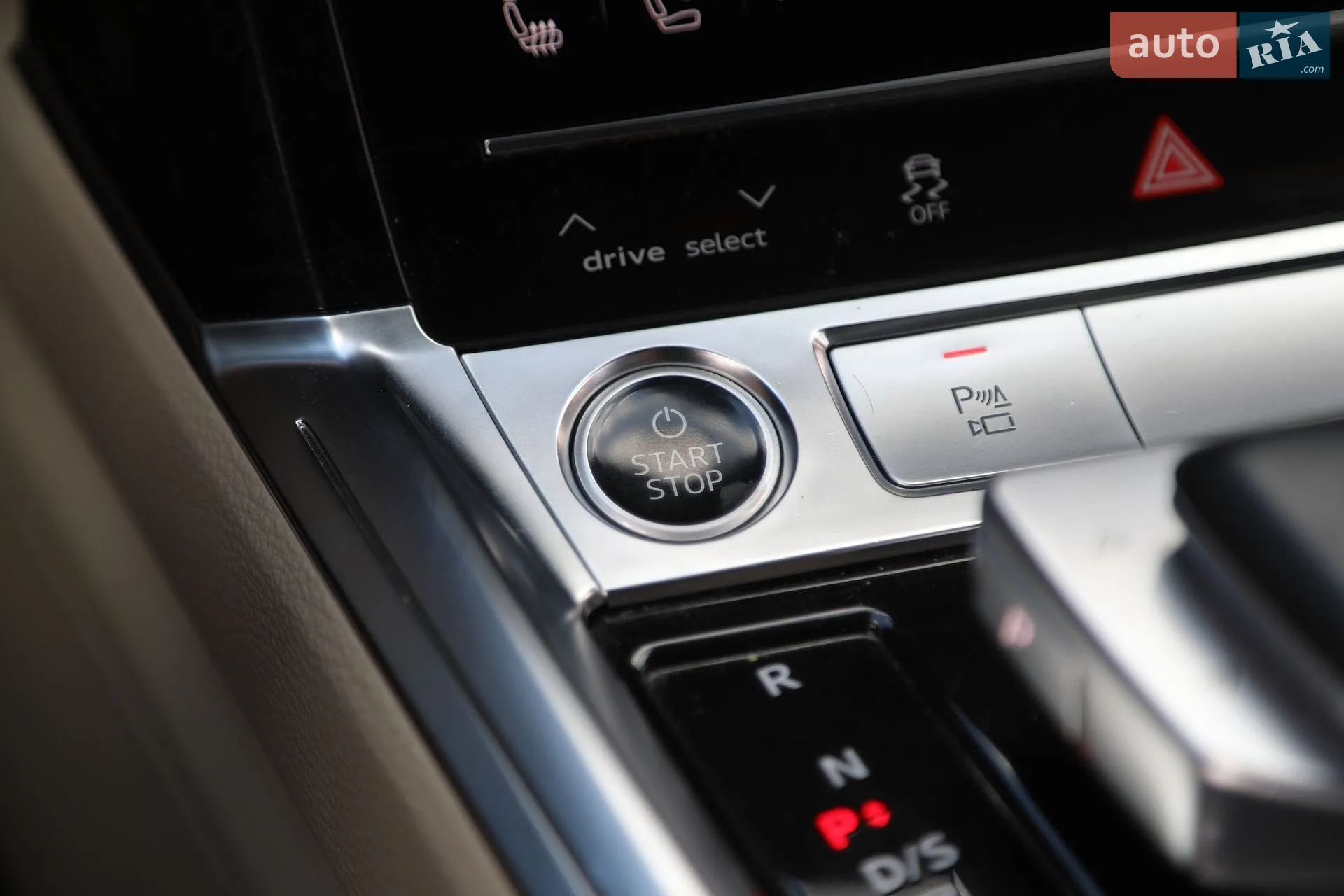 2022 Audi e-tron Sportback - мініатюра 26