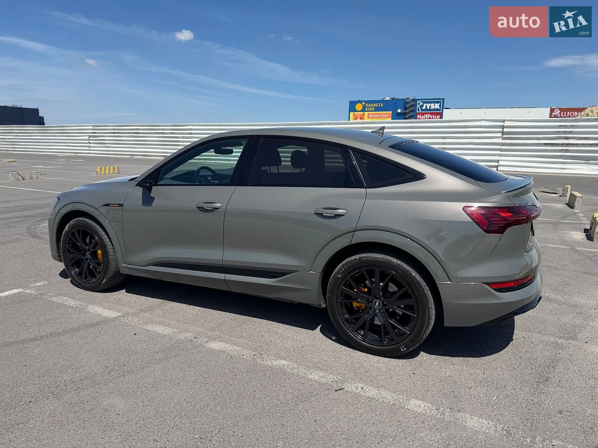 2022 Audi e-tron Sportback - мініатюра 6