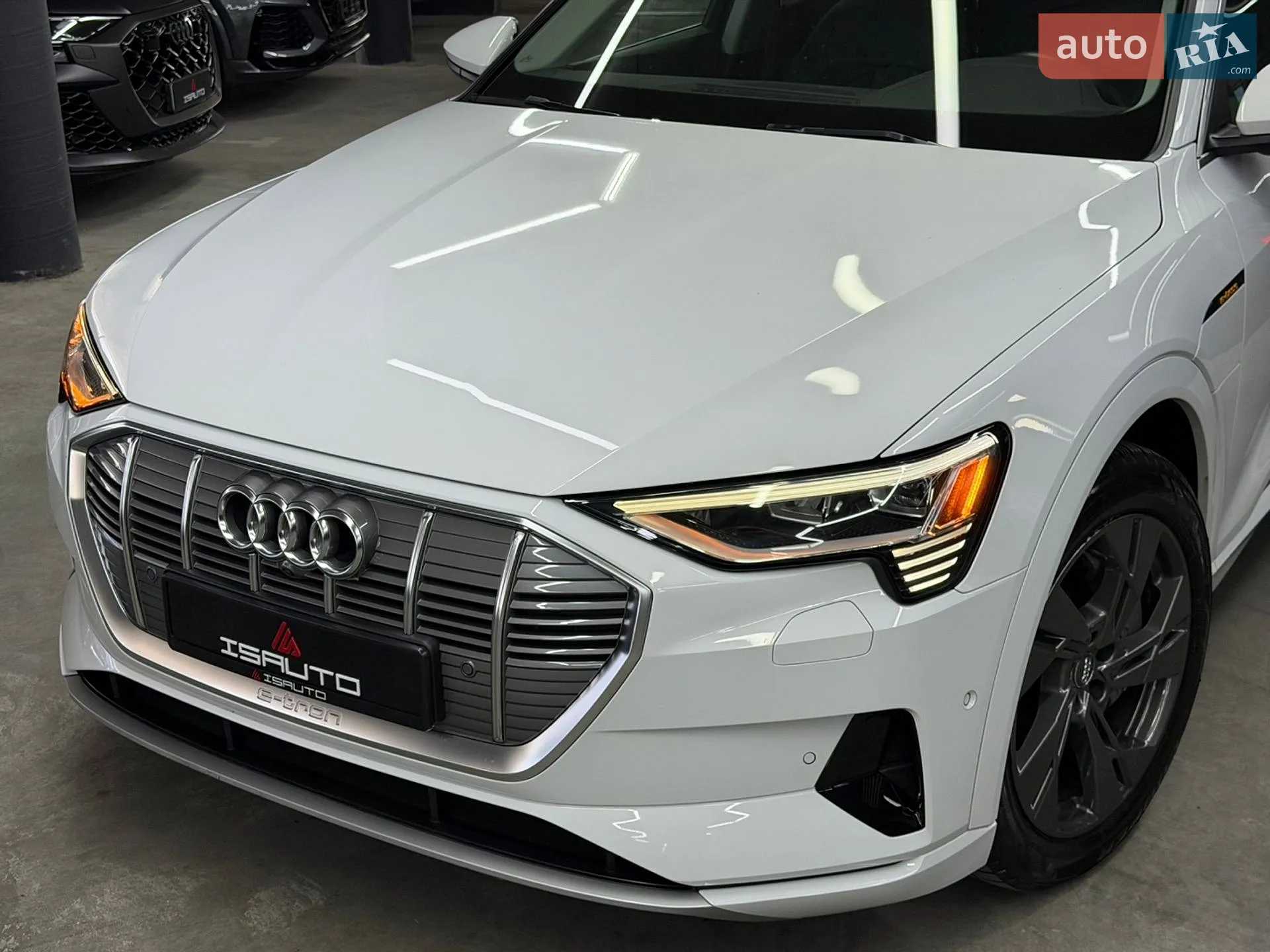 2020 Audi e-tron Sportback - мініатюра 8