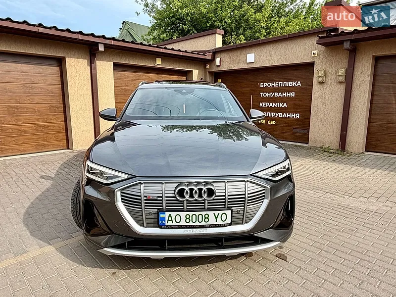 Audi e-tron Sportback 2021 VIN WAUZZZGE6MB040772 фото оголошення 8 з 60