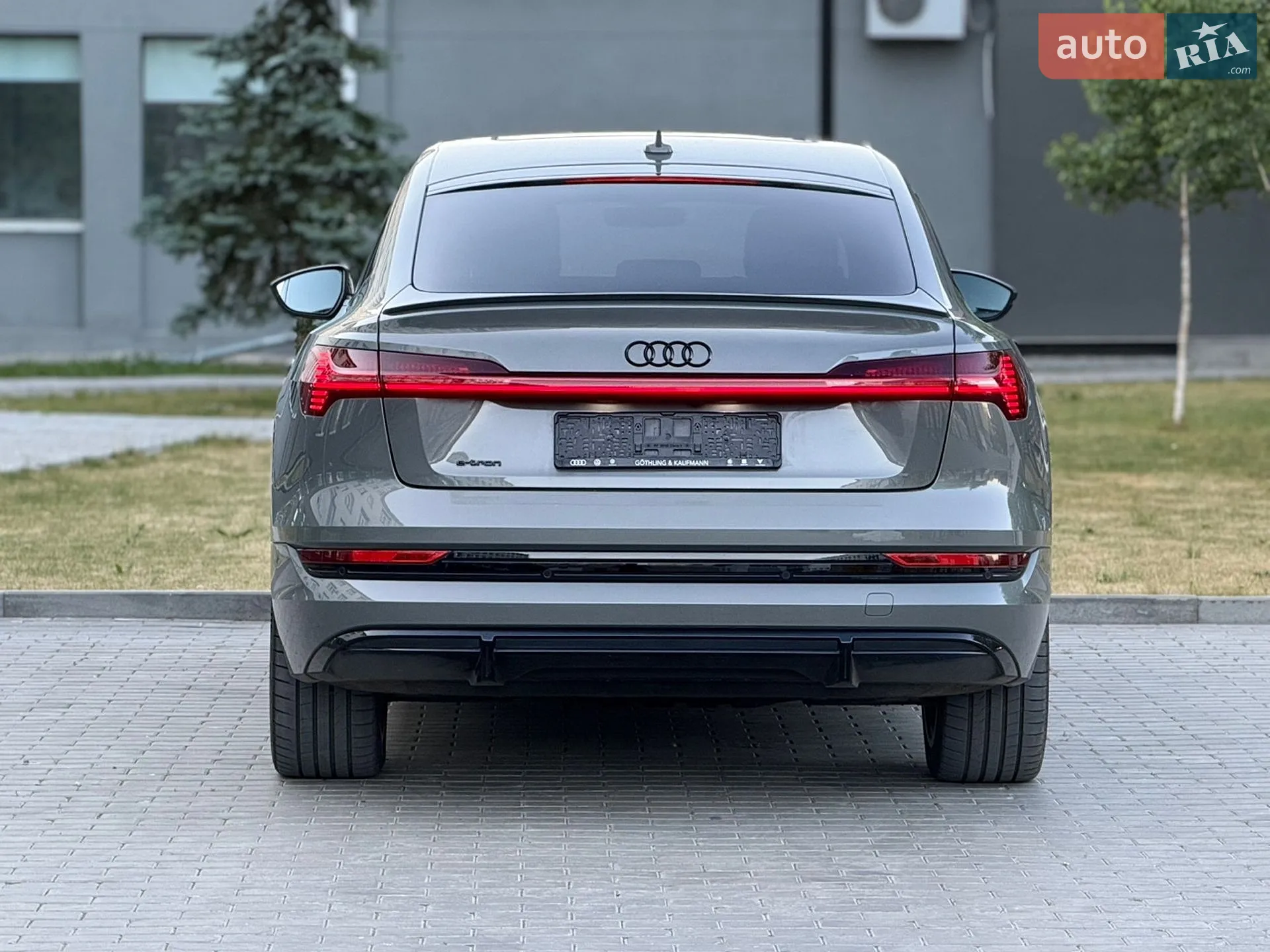 2022 Audi e-tron Sportback - мініатюра 44
