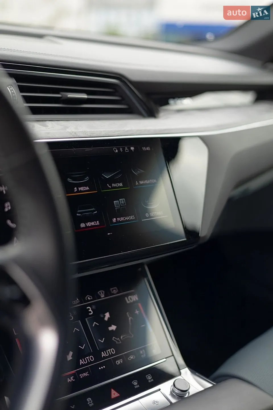 2020 Audi e-tron Sportback - мініатюра 18