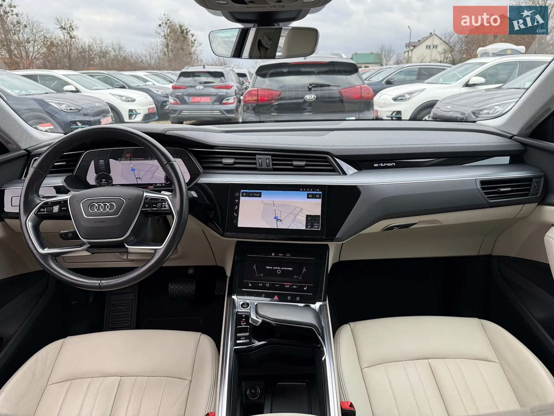 2021 Audi e-tron Sportback - мініатюра 2