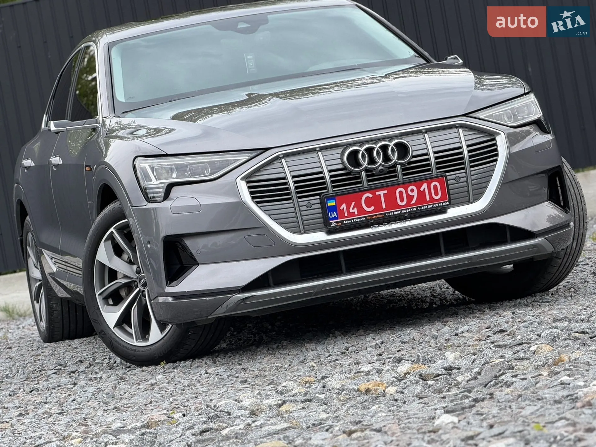 2020 Audi e-tron Sportback - мініатюра 5