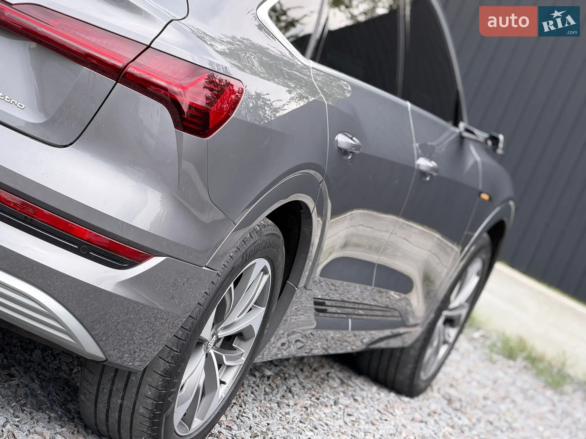 2020 Audi e-tron Sportback - мініатюра 14
