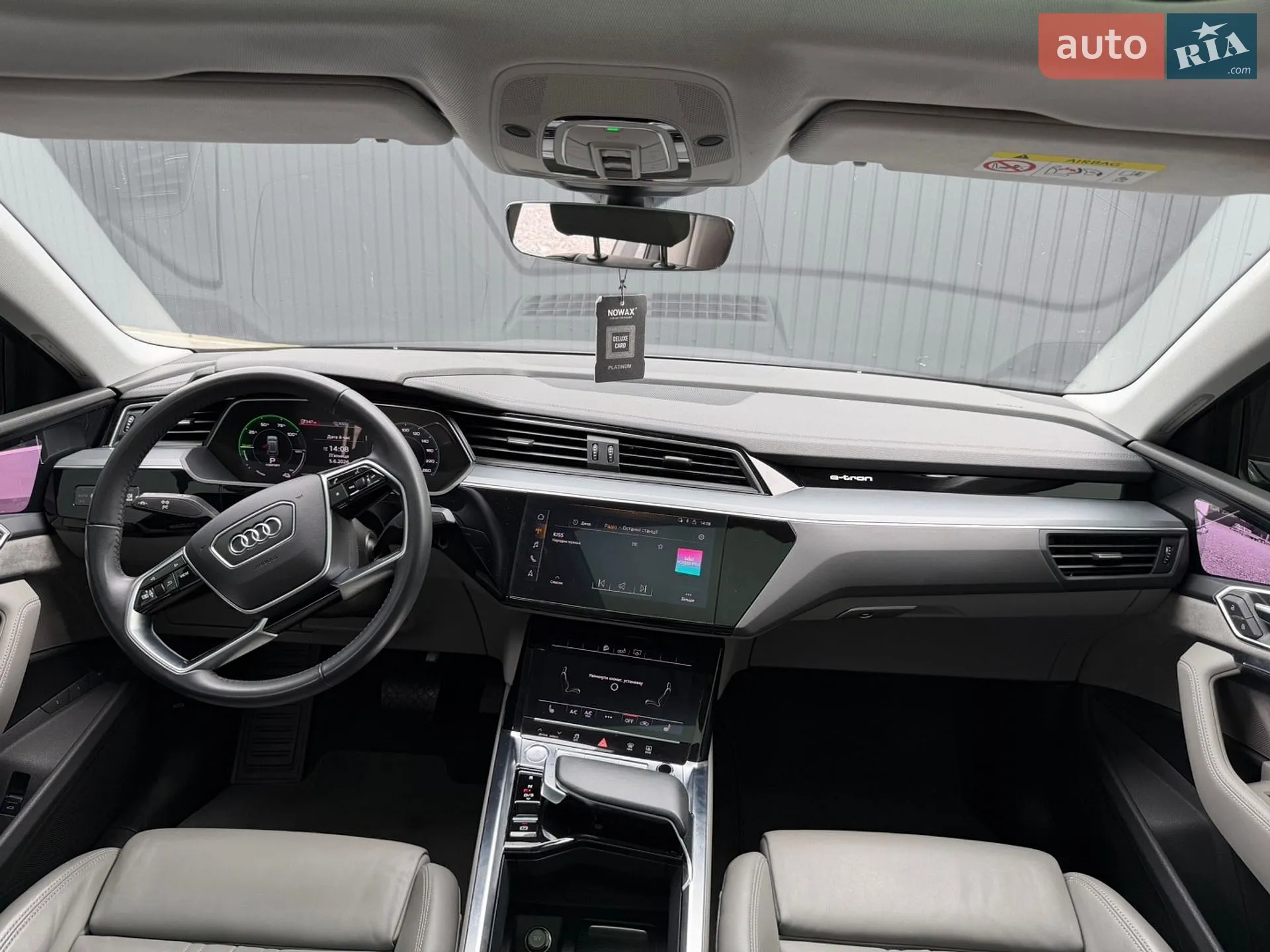 2020 Audi e-tron Sportback - мініатюра 17