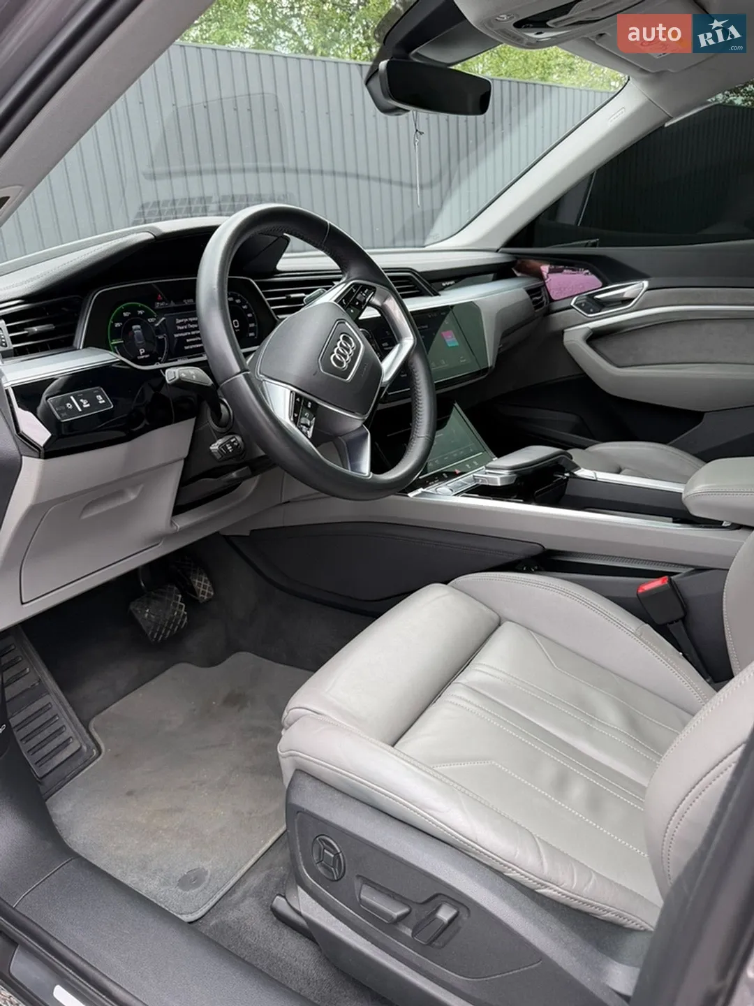 2020 Audi e-tron Sportback - мініатюра 21