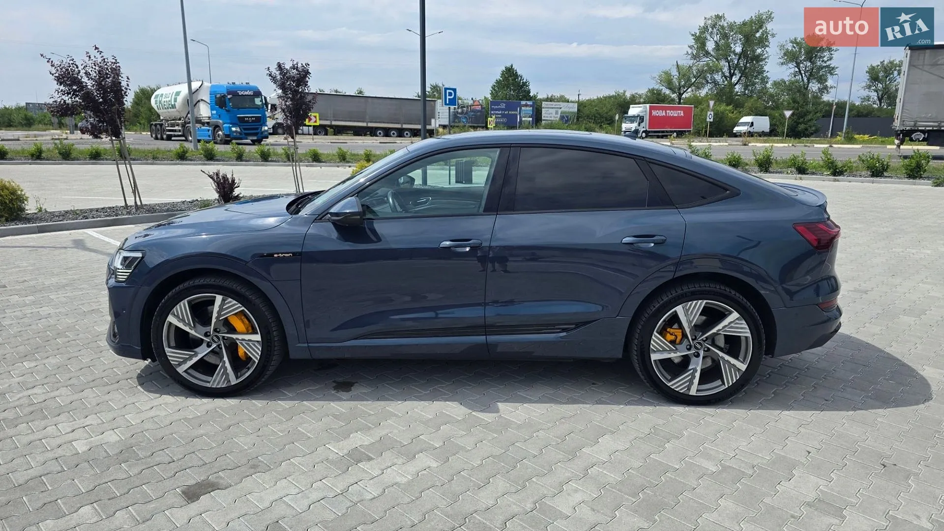 2021 Audi e-tron Sportback - мініатюра 8