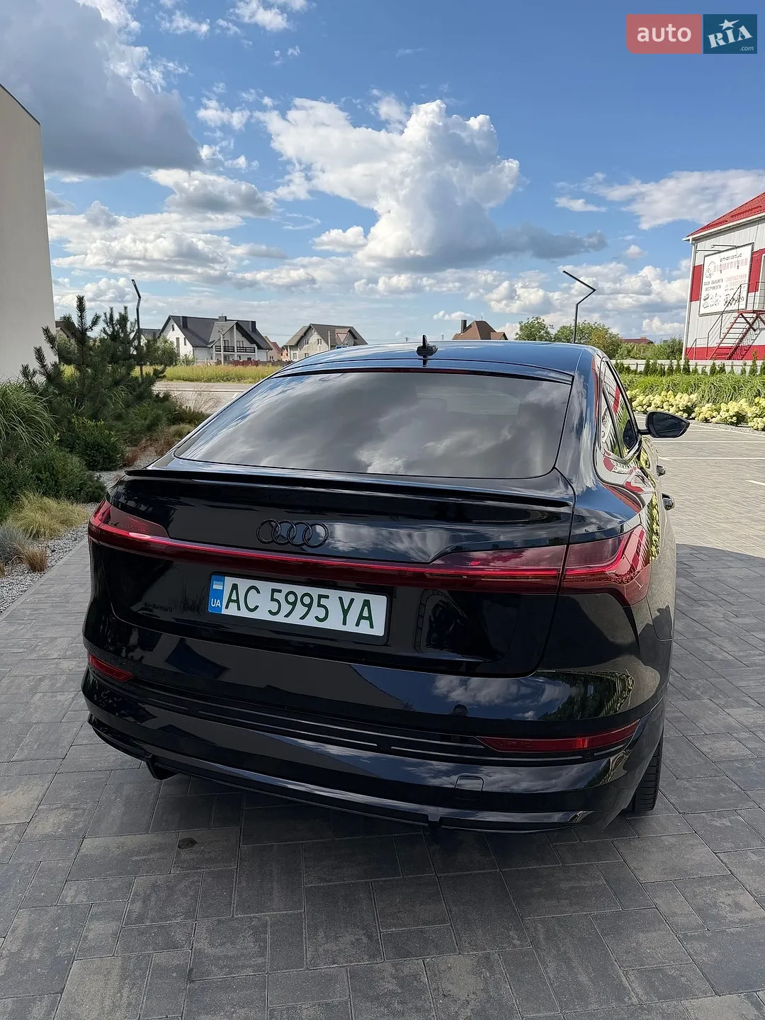 2022 Audi e-tron Sportback - мініатюра 6