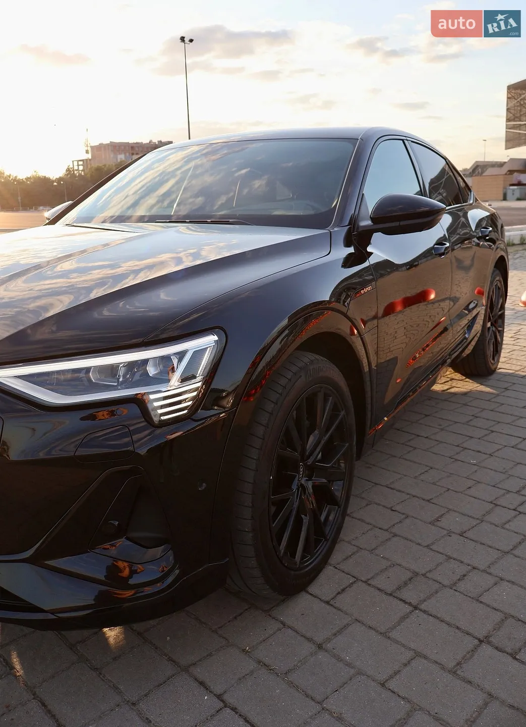 2022 Audi e-tron Sportback - мініатюра 11