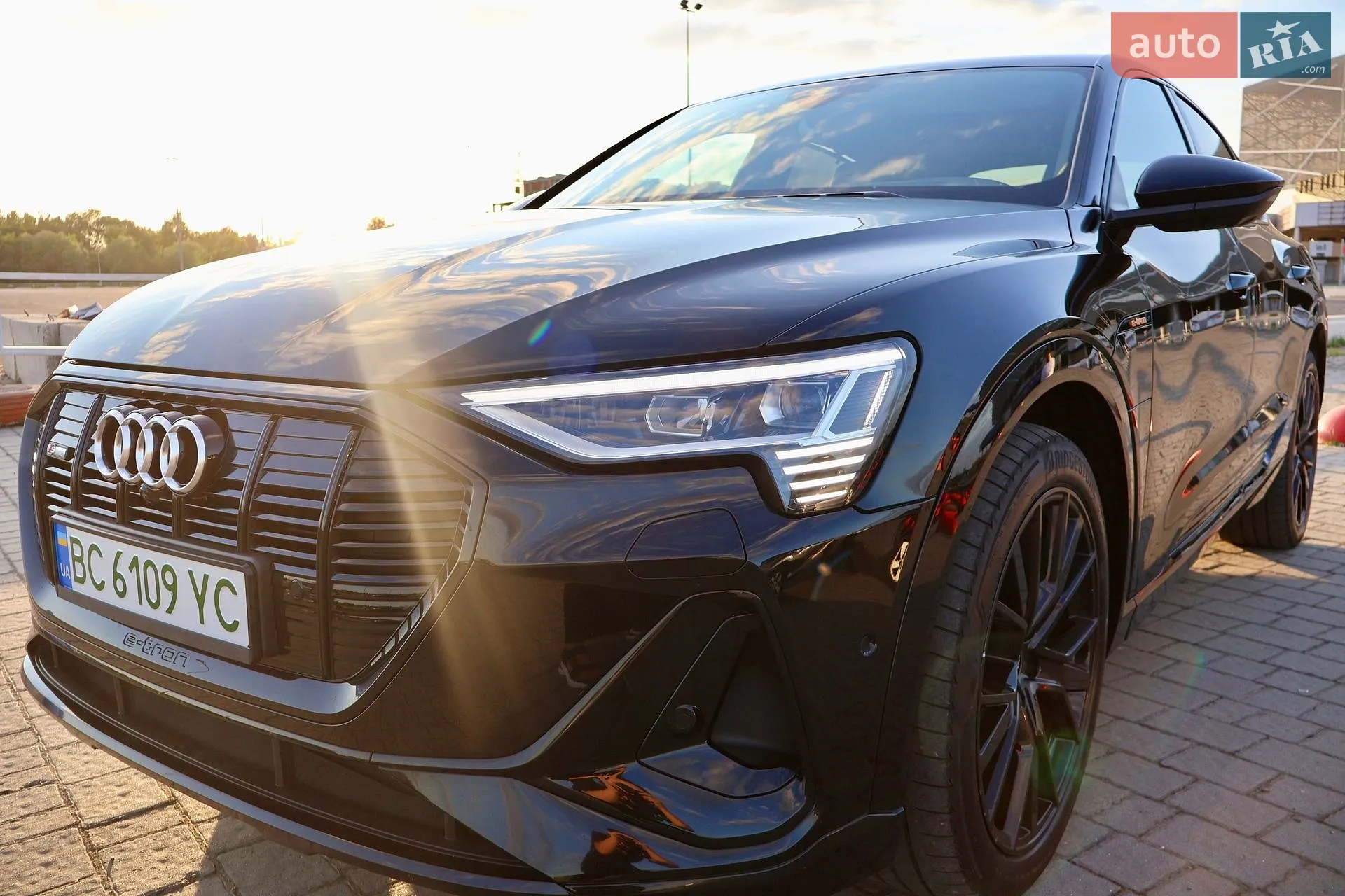 2022 Audi e-tron Sportback - мініатюра 14