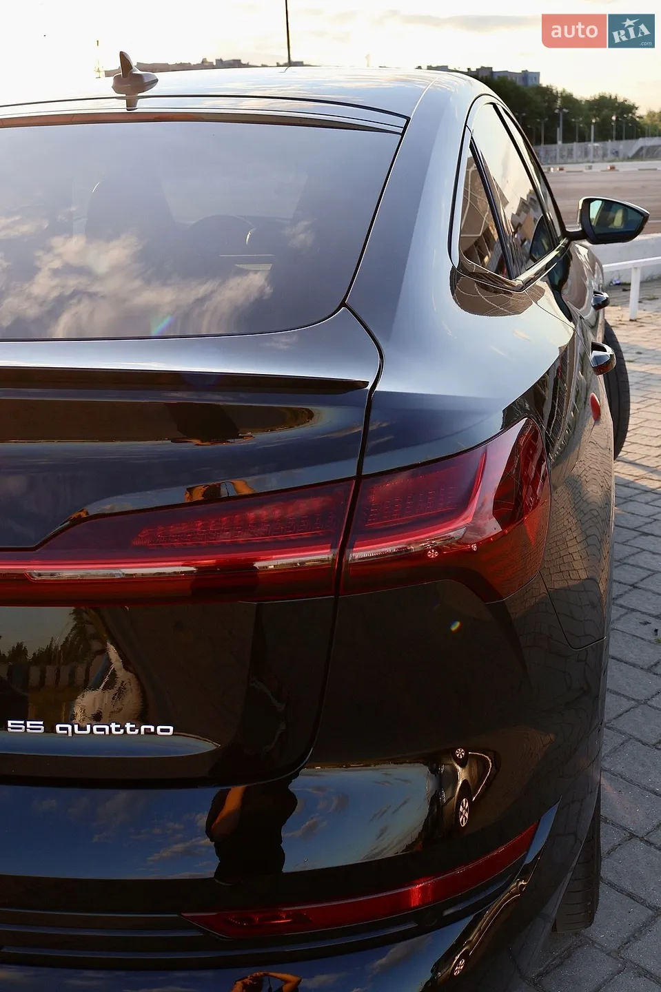 2022 Audi e-tron Sportback - мініатюра 22