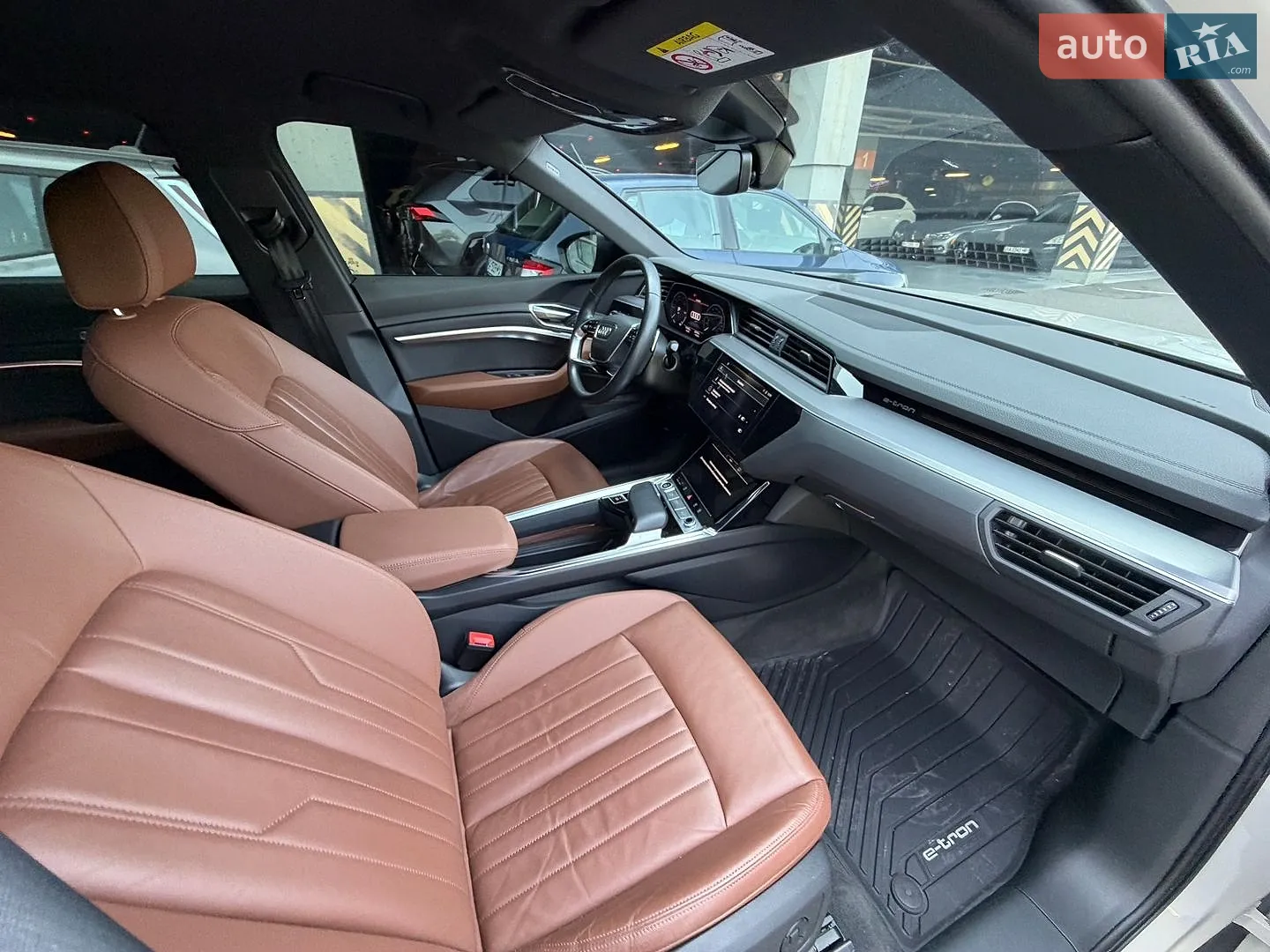 2021 Audi e-tron Sportback - мініатюра 32