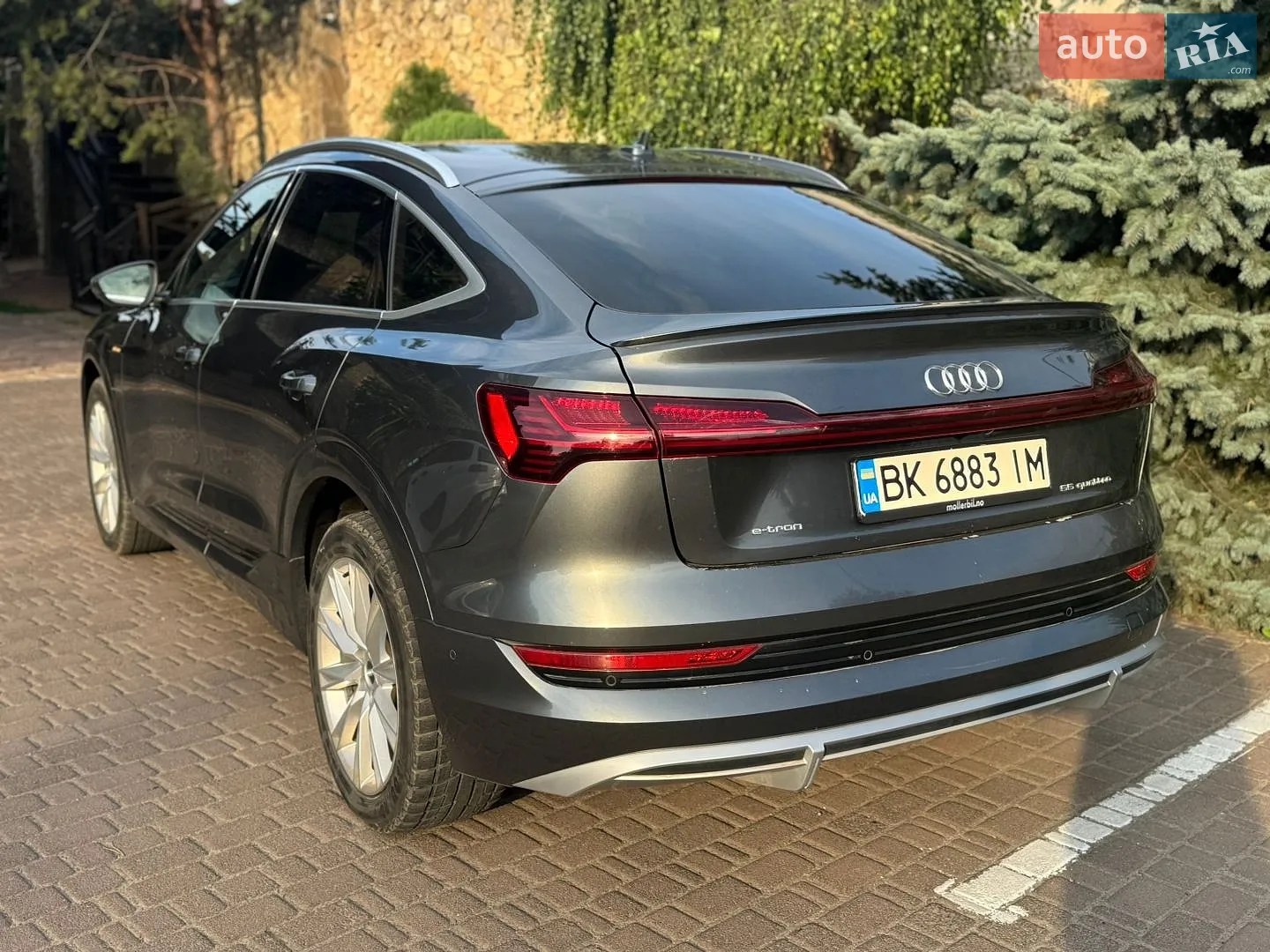 2020 Audi e-tron Sportback - мініатюра 8