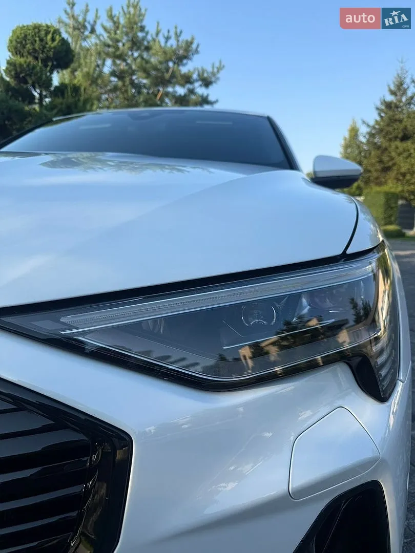 2022 Audi e-tron Sportback - мініатюра 13