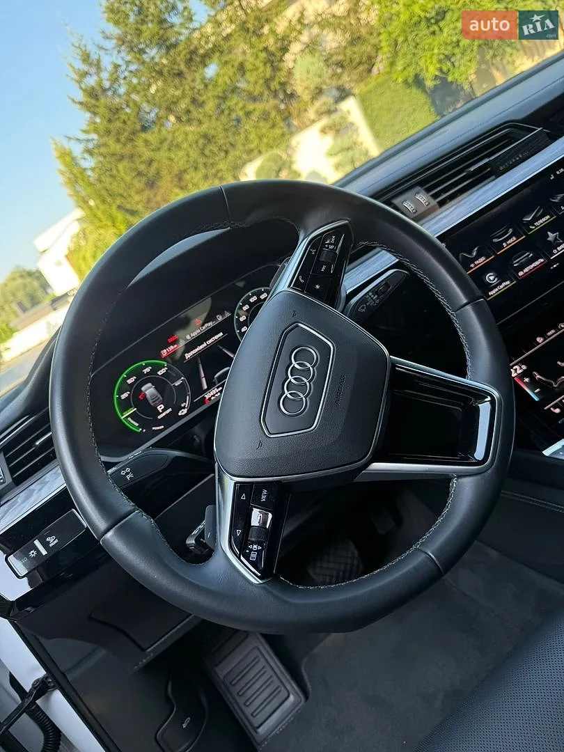 2022 Audi e-tron Sportback - мініатюра 18