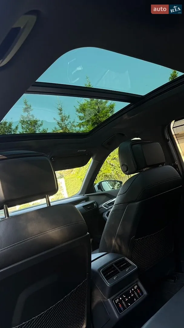 2022 Audi e-tron Sportback - мініатюра 22