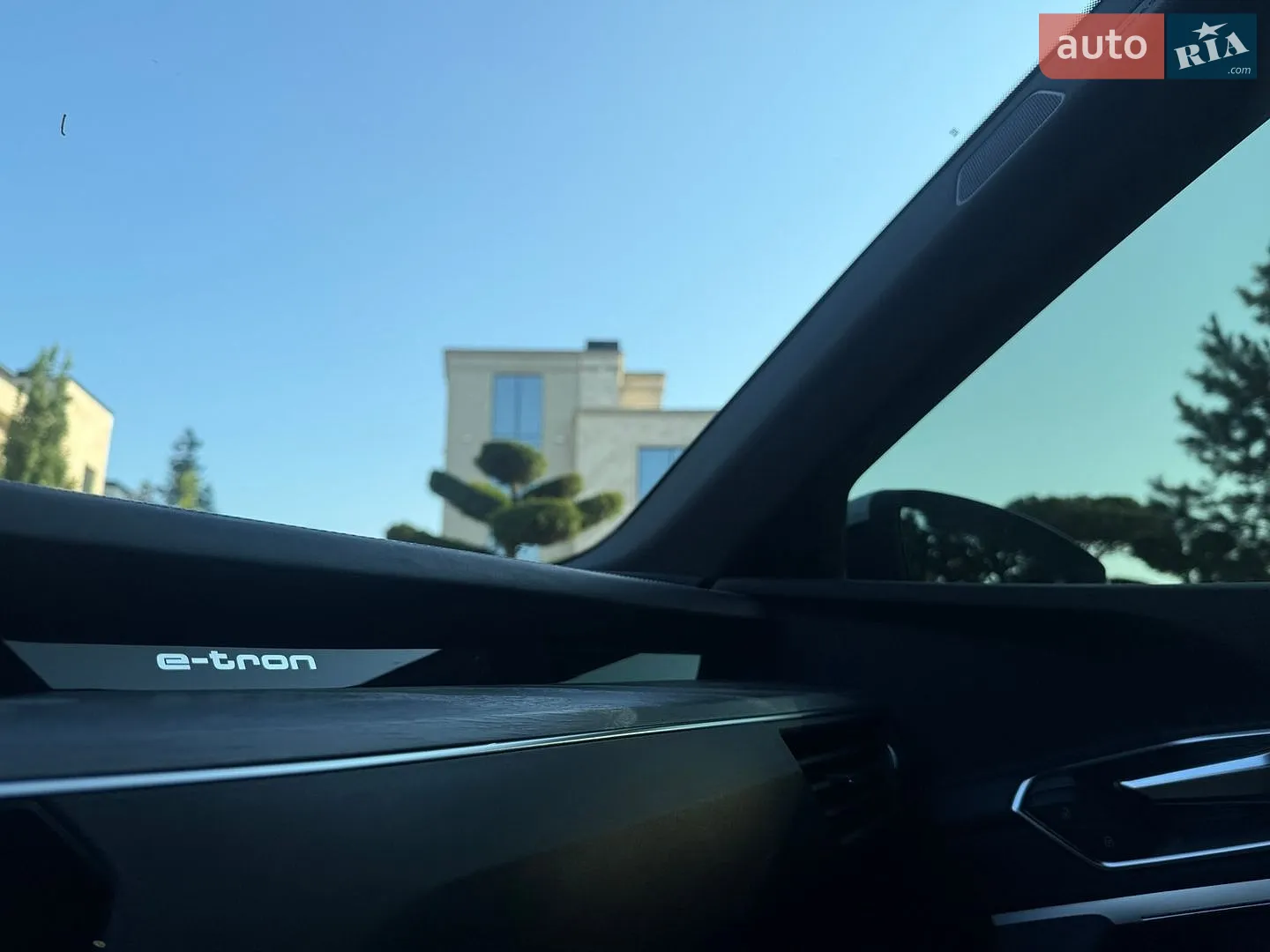 2022 Audi e-tron Sportback - мініатюра 24