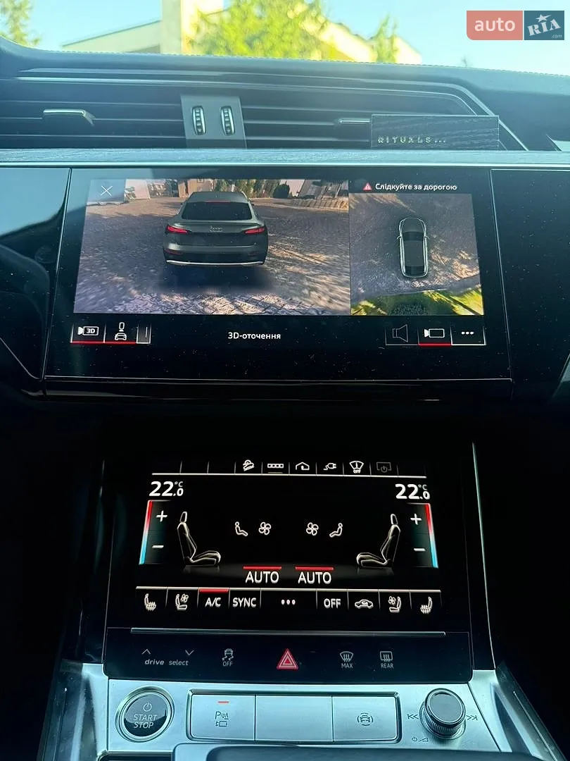 2022 Audi e-tron Sportback - мініатюра 28
