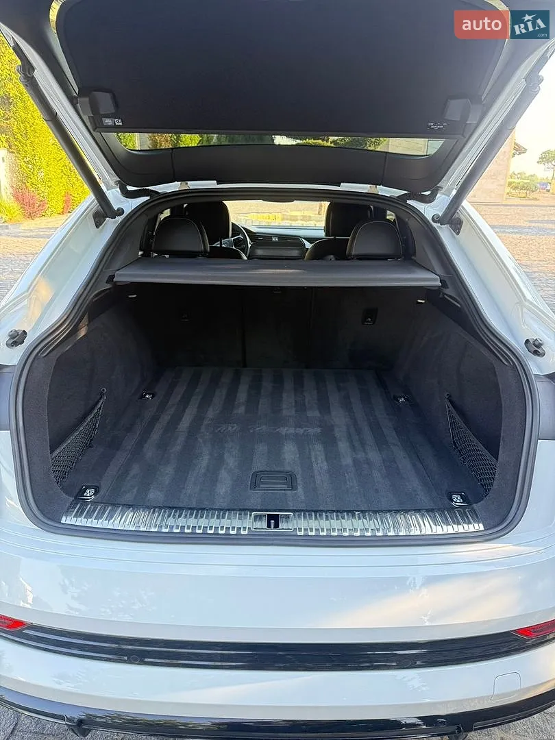 2022 Audi e-tron Sportback - мініатюра 36
