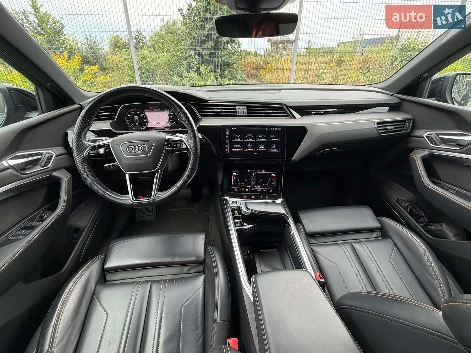 2022 Audi e-tron Sportback - мініатюра 7
