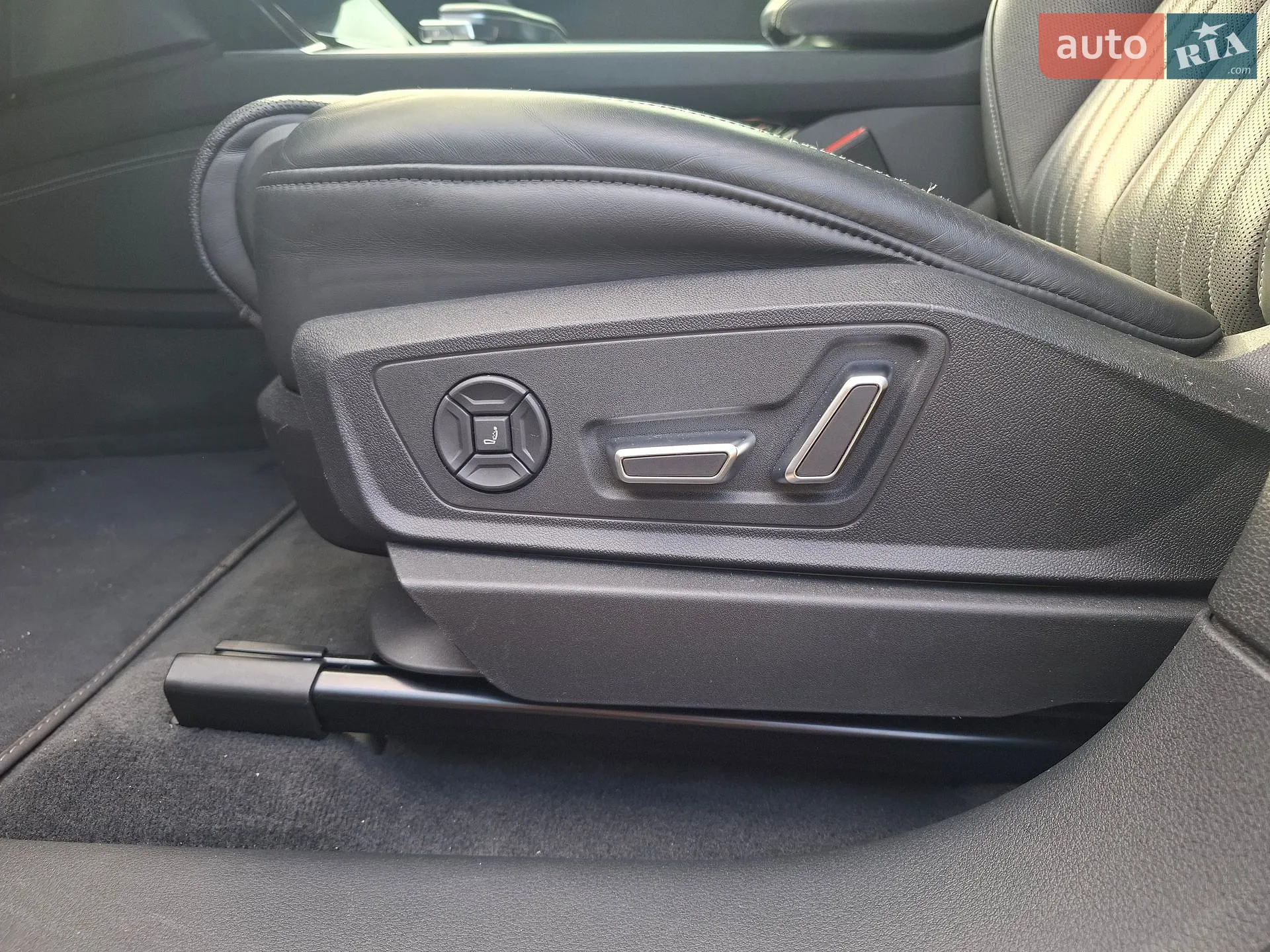 2021 Audi e-tron Sportback - мініатюра 12