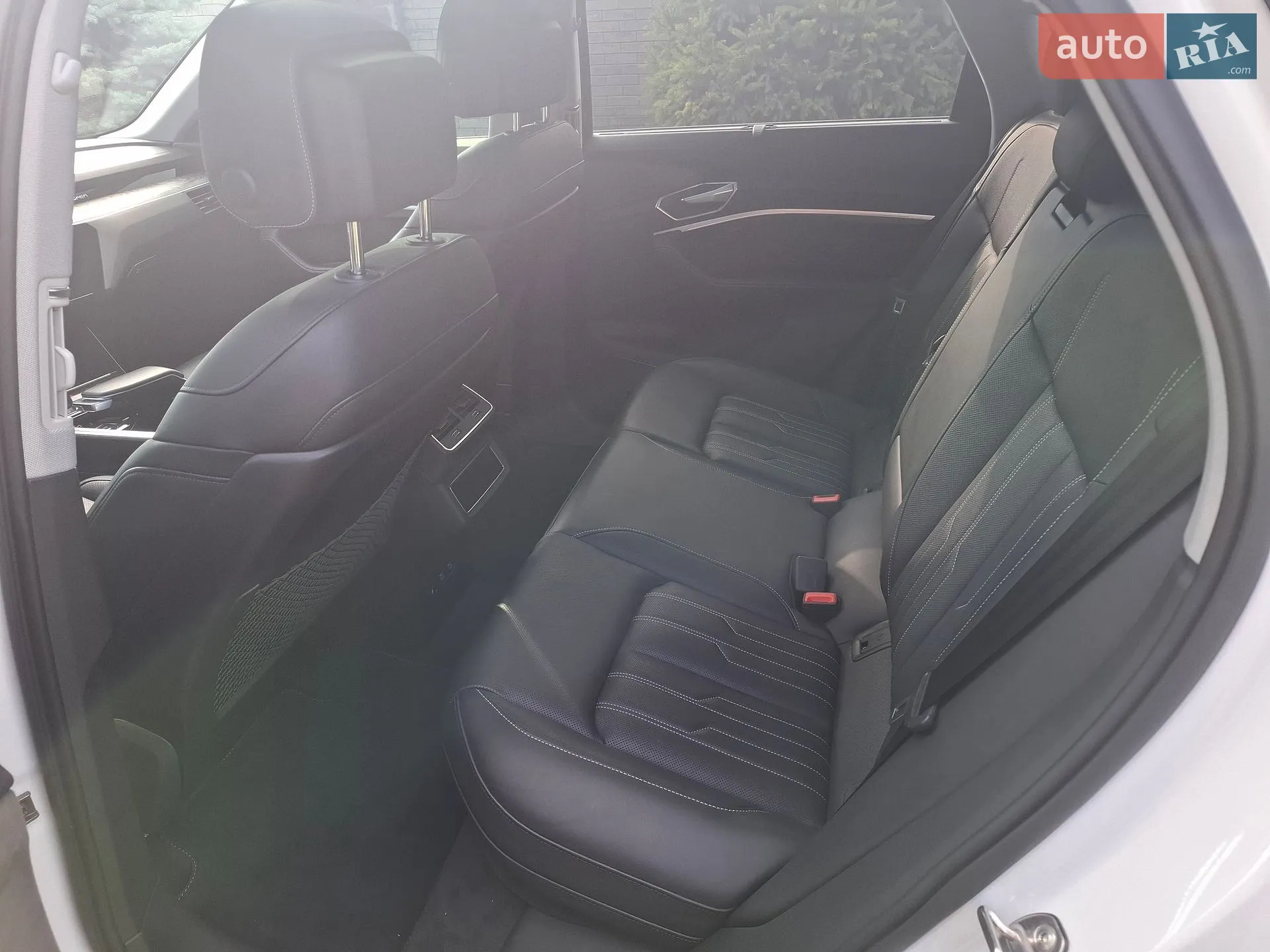 2021 Audi e-tron Sportback - мініатюра 15