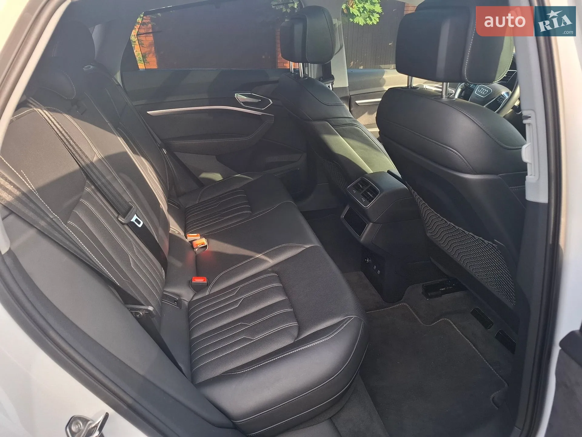 2021 Audi e-tron Sportback - мініатюра 18