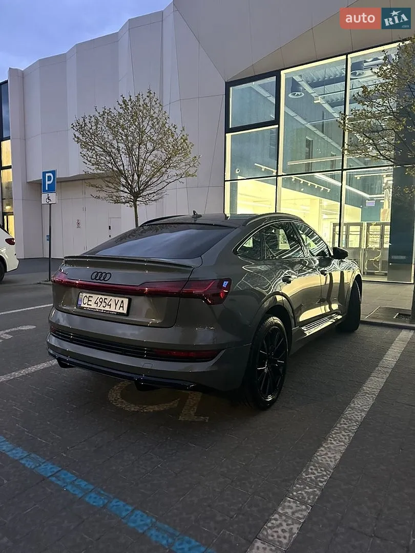 2022 Audi e-tron Sportback - мініатюра 22