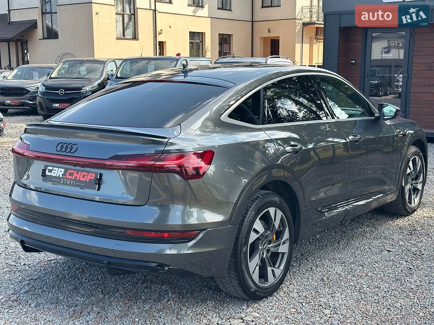 2020 Audi e-tron Sportback - мініатюра 11